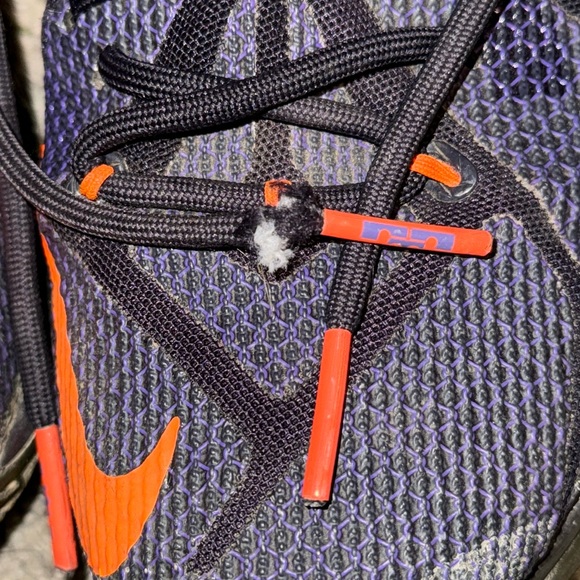 Nike Lebron 12 - Picture 7 of 8